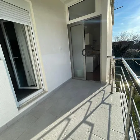 Apartment Maja